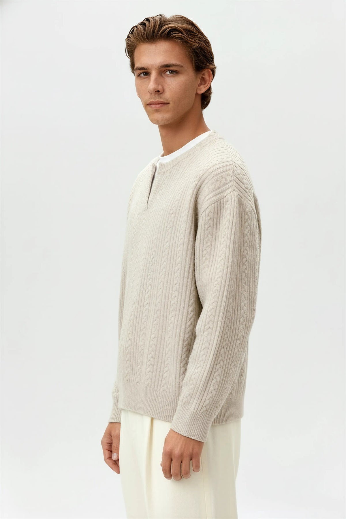 Herrestrik - Kabelstrikket Sweater Med Lille V-Hals - Oatmeal